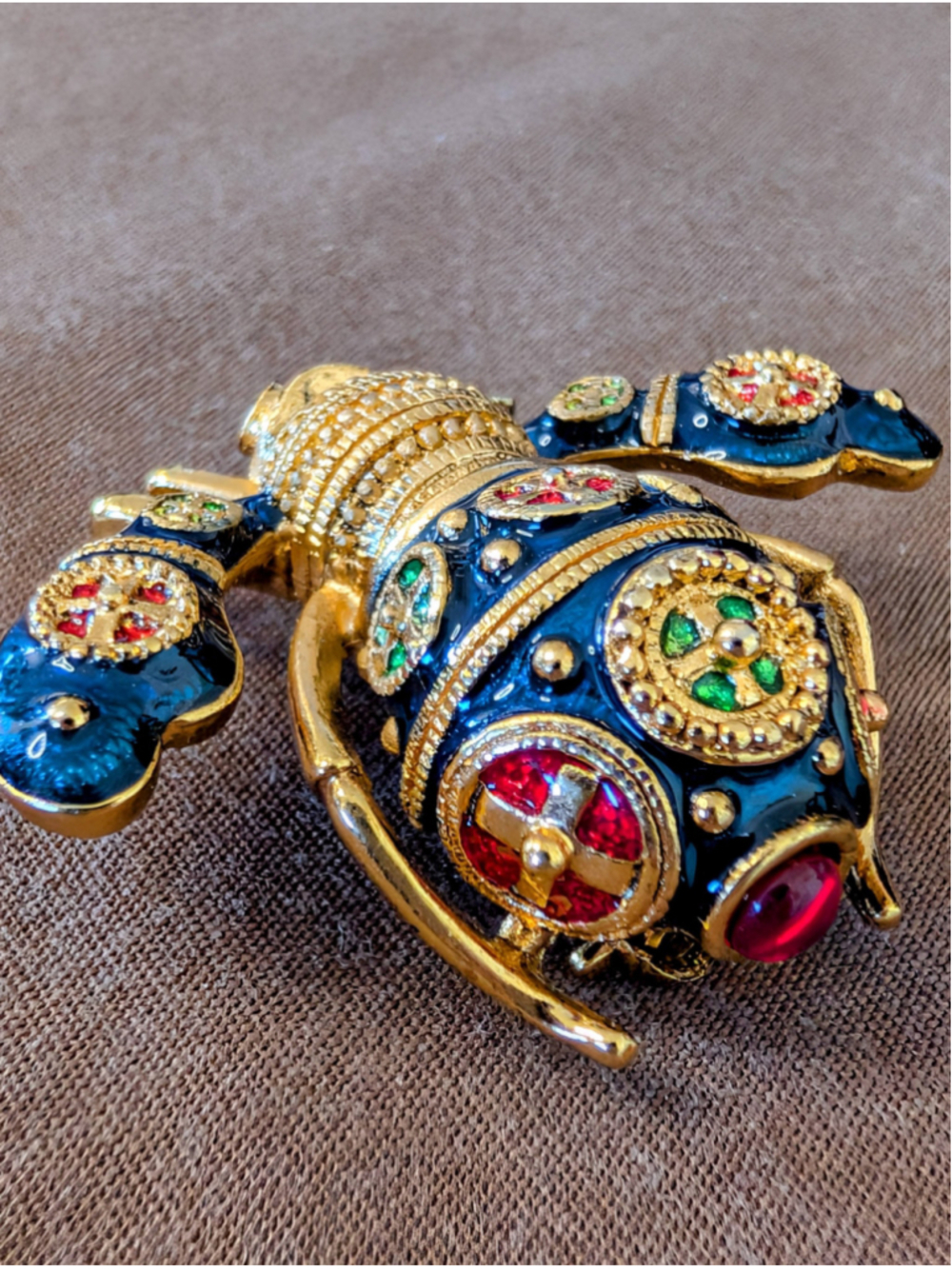 Joan Rivers Jeweled Imperial Bee Brooch Blue Enamel Rhinestone Insect Pin Signed - Picture 3 of 12